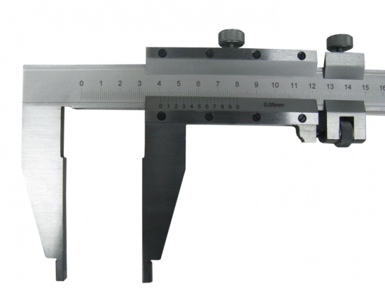 Штангенциркуль  630 мм ШЦ-III 0,05 КАЛИБРОН